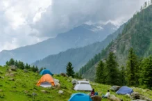 Kheerganga Trek Travel Guide 2024